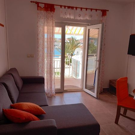 Apartman Rebeka Jezera Extérieur photo