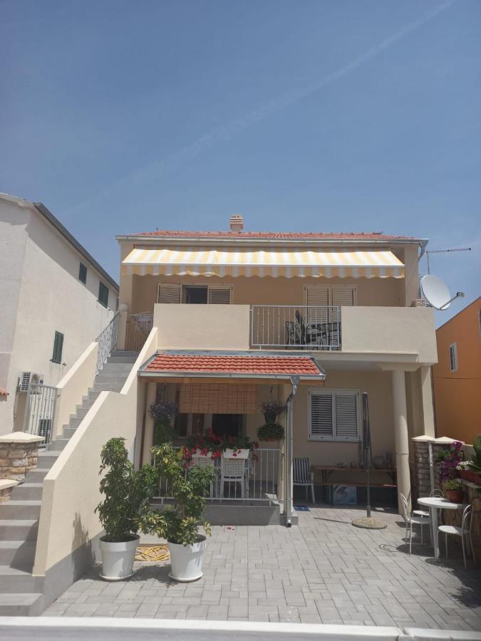 Apartman Rebeka Jezera Extérieur photo