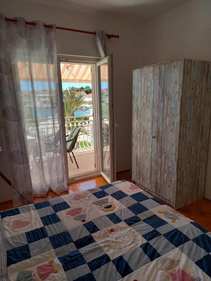Apartman Rebeka Jezera Extérieur photo